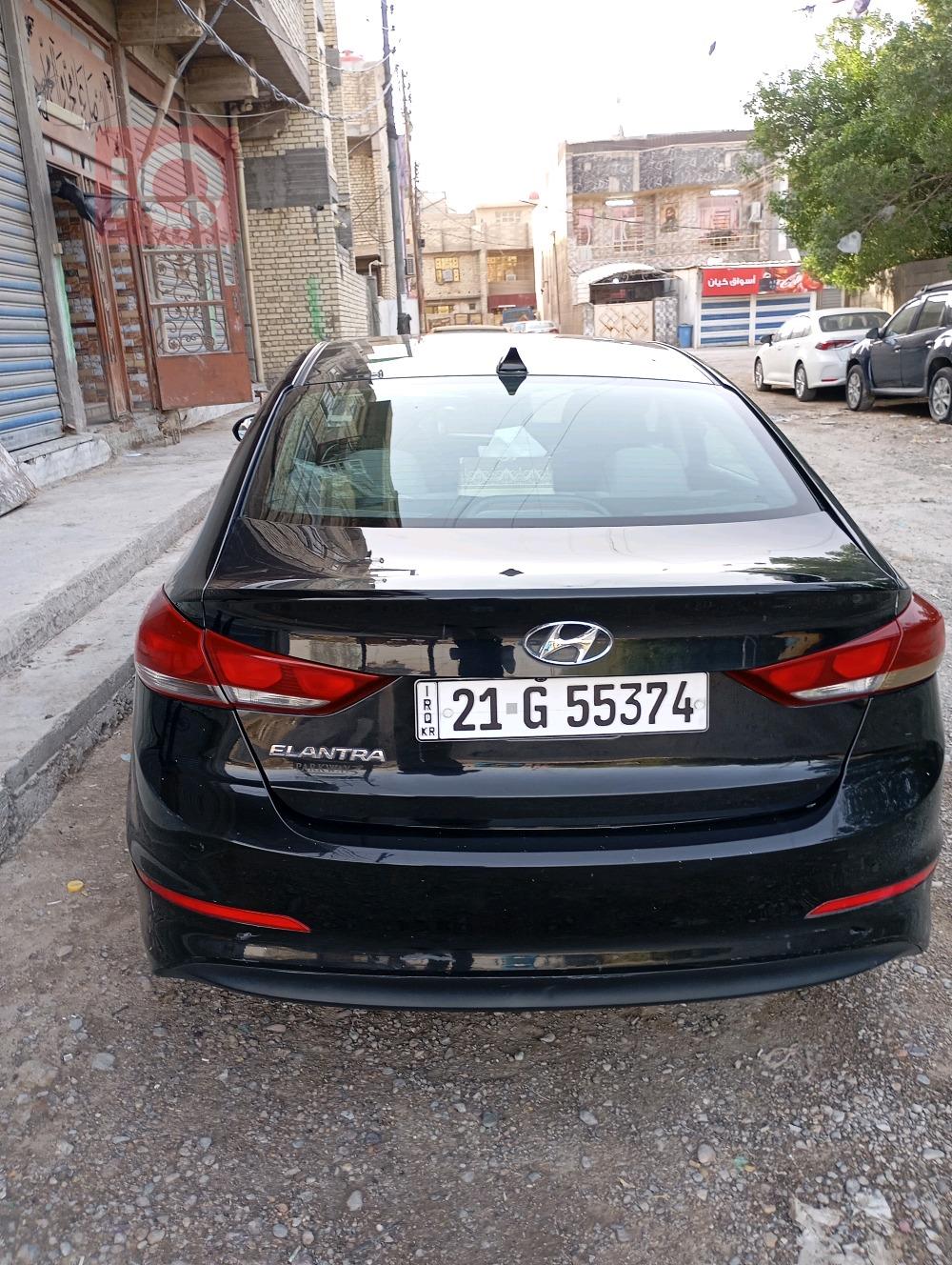 هیوندای ئەلەنترا